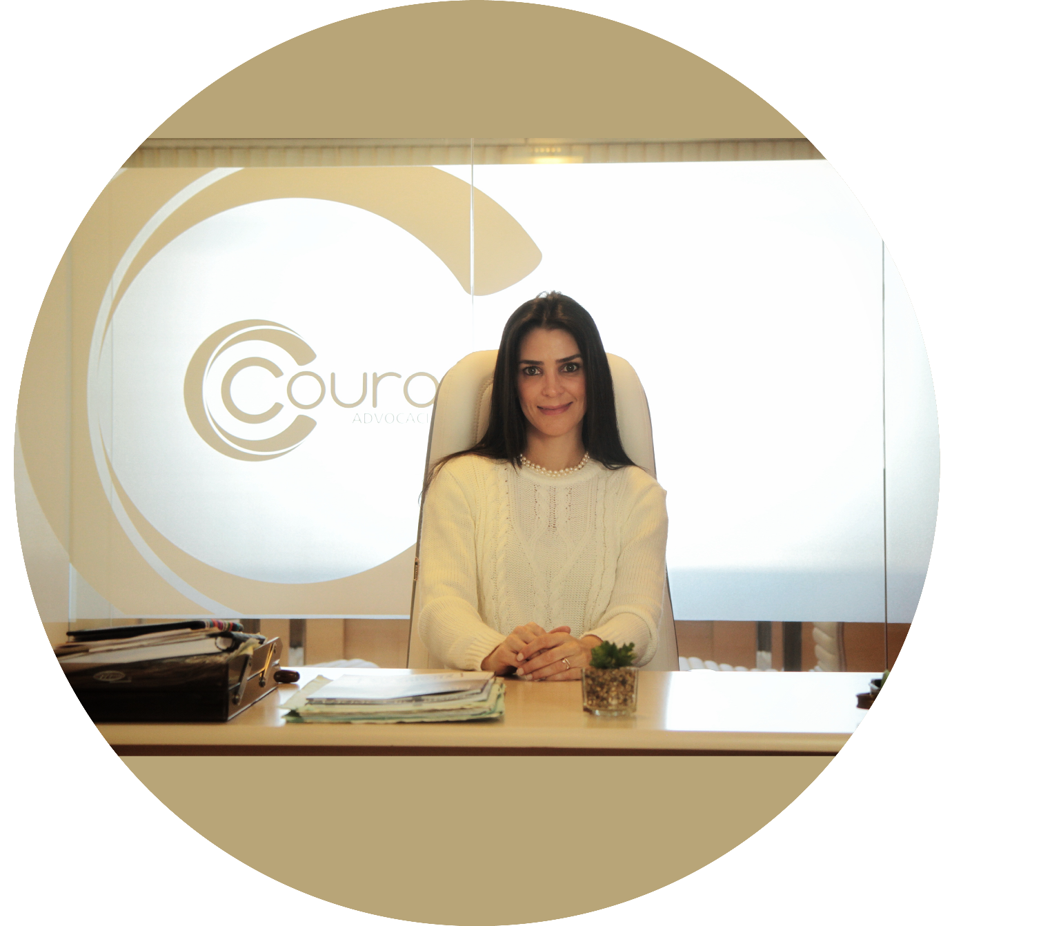 Ana Carolina Coura Vicente Machado